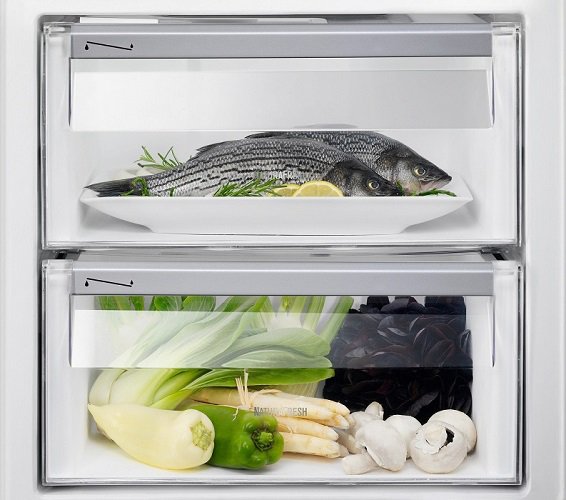 Купить Встраиваемый холодильник Electrolux ENG 2693 AOW — Фото 3