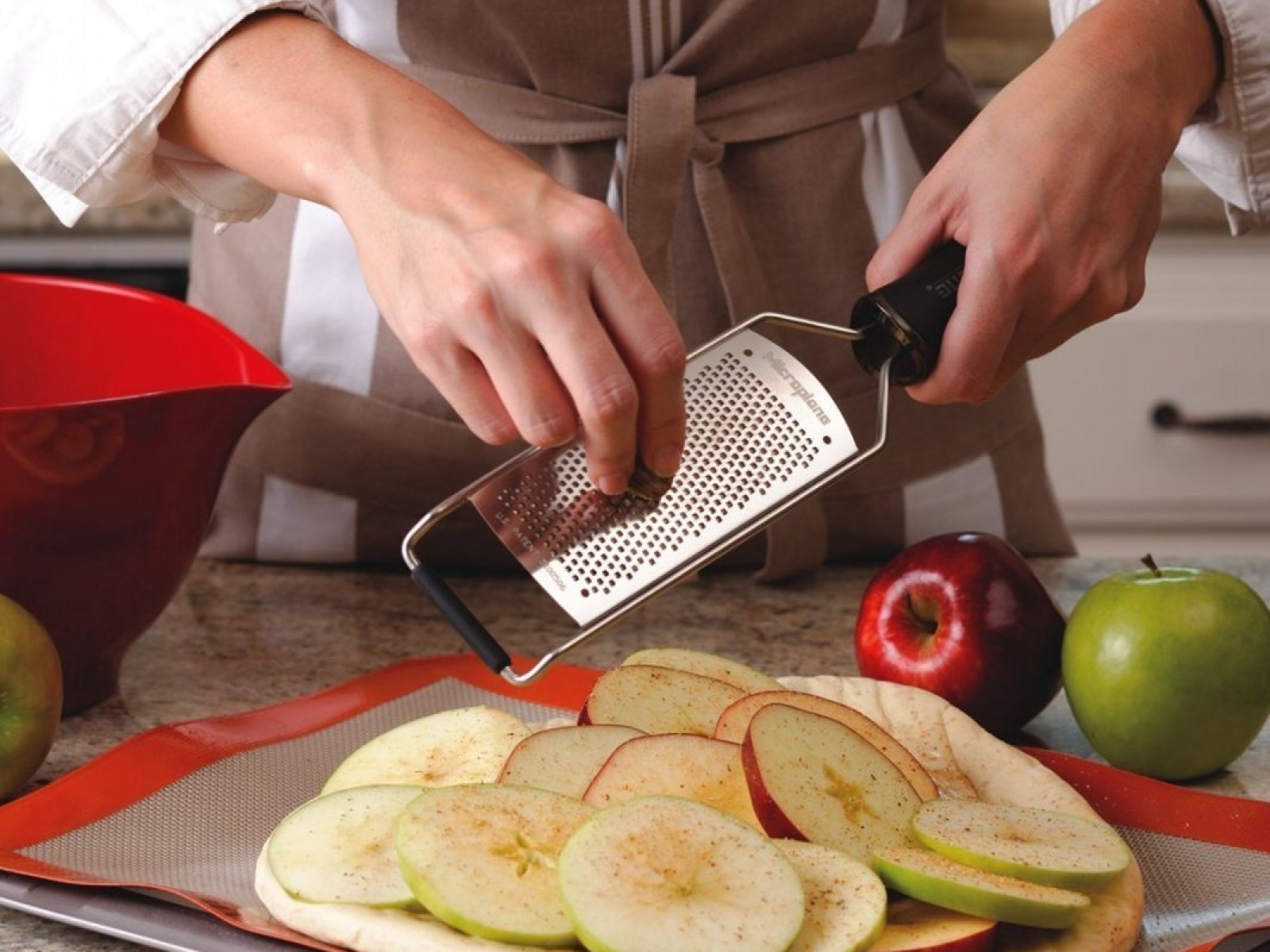 Купить  MICROPLANE Терка мелкая ,цвет :черный — Фото 5