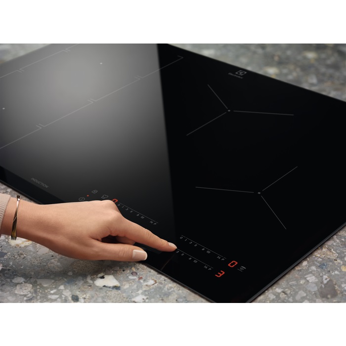Купить Индукционная варочная панель Electrolux IPES 6451 KF — Фото 4