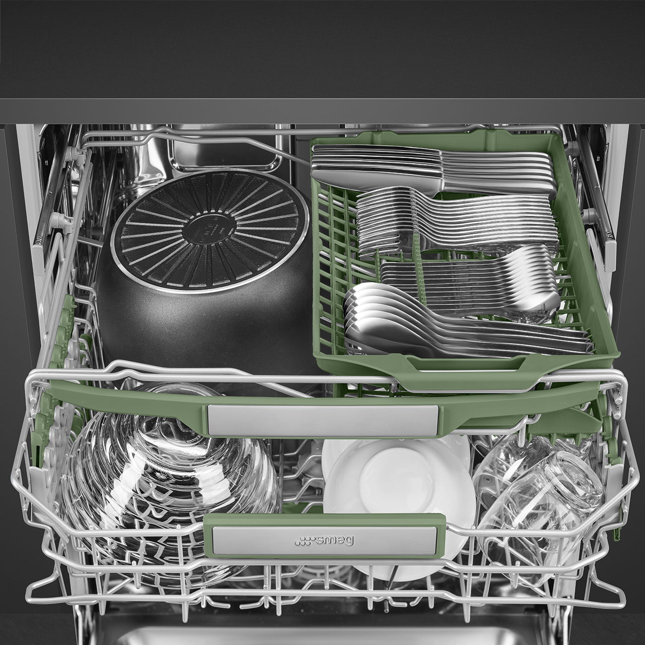Купить Встраиваемая посудомоечная машина Smeg STL7322BQL — Фото 5